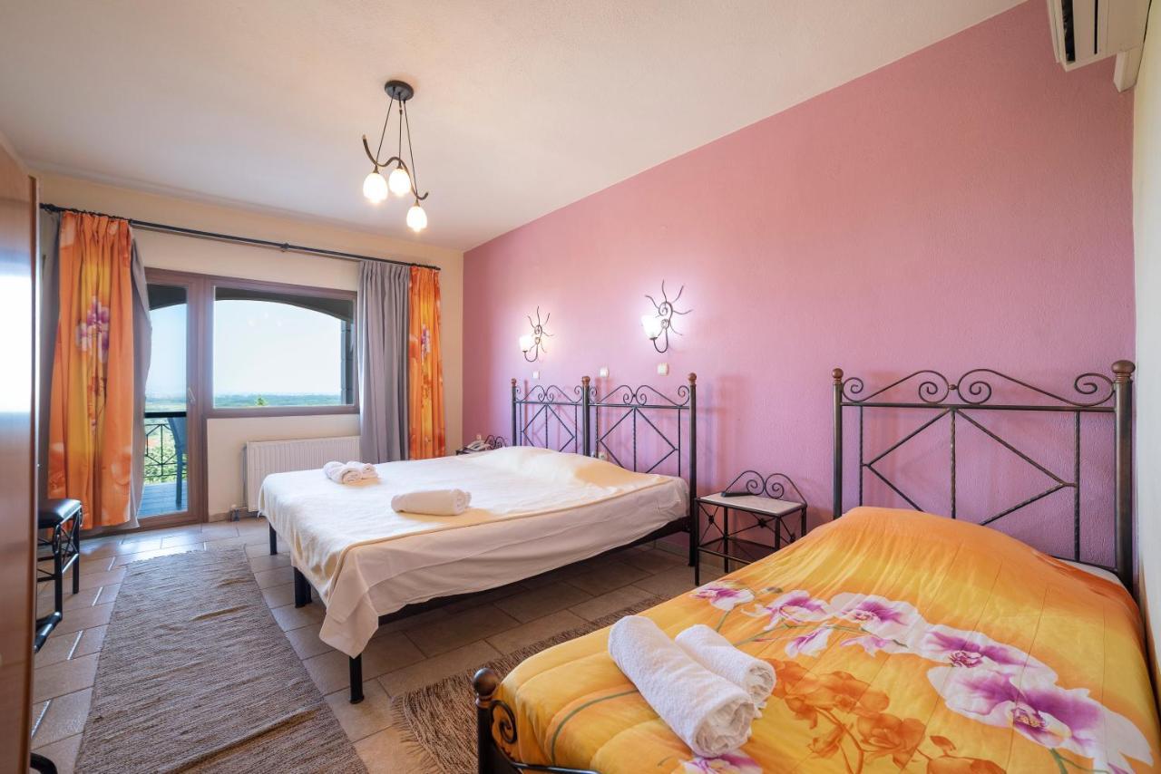 Hotel Erodios Lithótopos Dış mekan fotoğraf